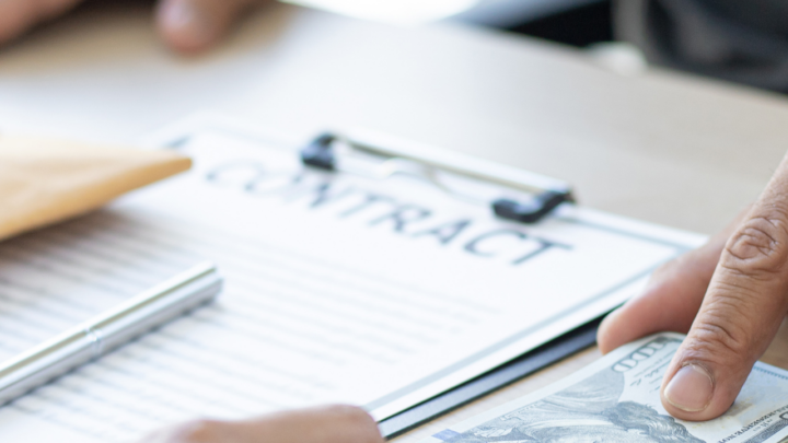 Brak gotówki wydaje Ci się problemem nie do przeskoczenia?